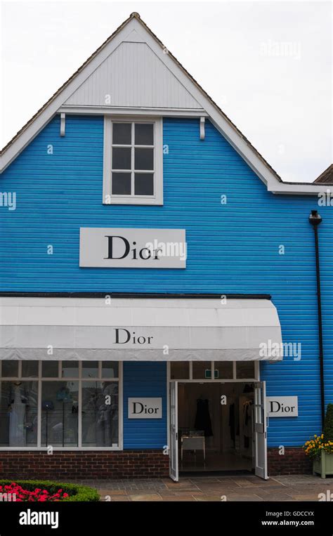 dior bicester village photos